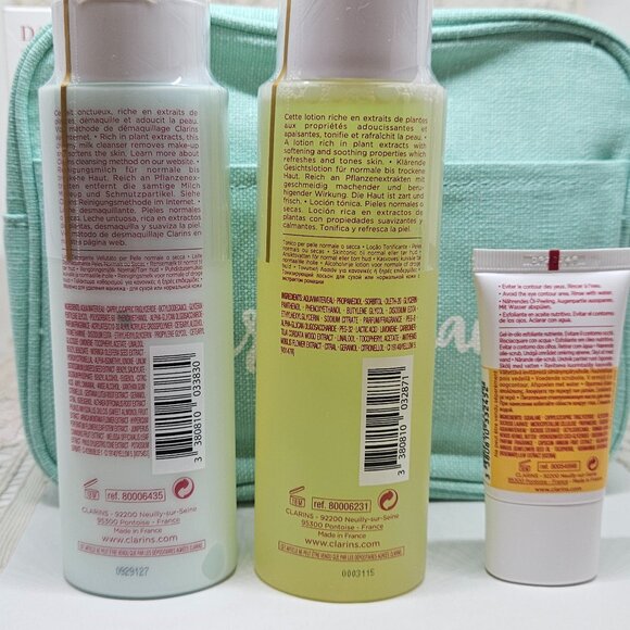 CLARINS Perfect Cleansing 3PC Set In Makeup Bag NIB - Picture 5 of 9
